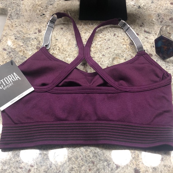 3/ $30 S/P Victoria Secret Sports Bra - Picture 2 of 6